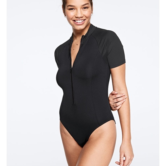 PINK Victoria's Secret Other - 🖤VS PINK Bodysuit Rash Guard